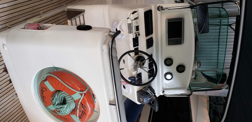 Bote Zefir G800, 2011. 02x Evinrude 175hp- Marina Atlântica