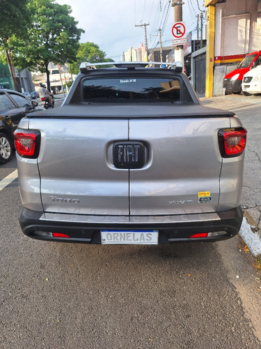 Fiat Toro 2.0 Volcano 4x4 Aut. 4p