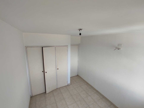 Imagen 7 de 13 de Invalmhouse Inmobiliaria. Villas Partenopemar Apartamentos Entrada De Higuerote 1 Hab Y 2 Hab