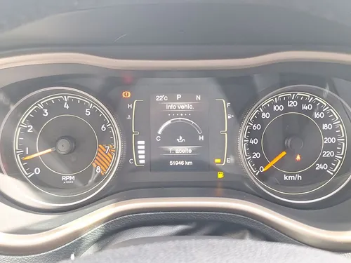 Jeep Cherokee LONGITUDE PLUS 3,2 AT 4X4