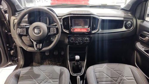 Imagen 10 de 17 de Fiat Strada 1.3 Volcano A.c