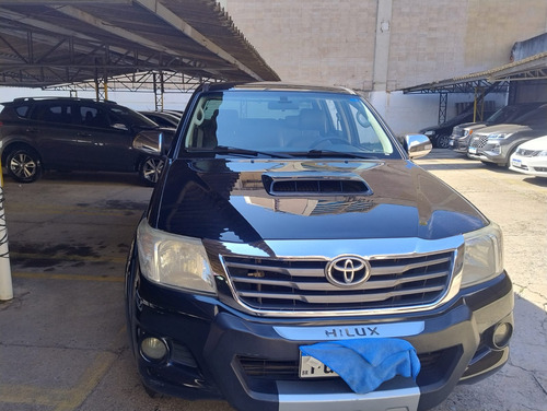 Toyota Hilux 3.0 Srv Cab. Dupla 4x4 Aut. 4p
