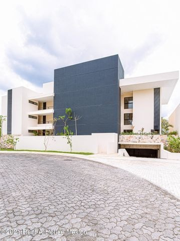 Imagen 1 de 13 de Departamento En Venta En Merida , Cabo Norte Gy. 21-4727