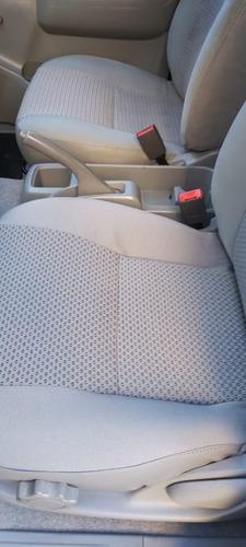 Imagen 14 de 25 de Toyota Hilux Dx 2007 4x4 2.5cc