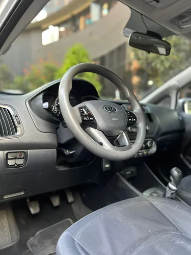 Kia Rio 1.4 4 p