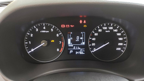 Imagem 8 de 10 de Hyundai Creta 1.6 16v Flex Attitude Automático