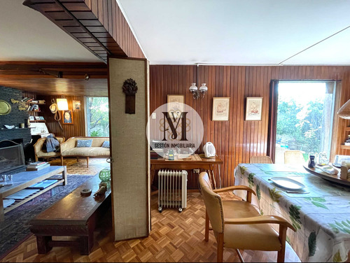 Casa 3 Niveles- 204 M2 -4d+2b- 4estc (85229)