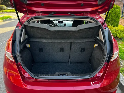 Ford Fiesta 1.6 Hatchback Se