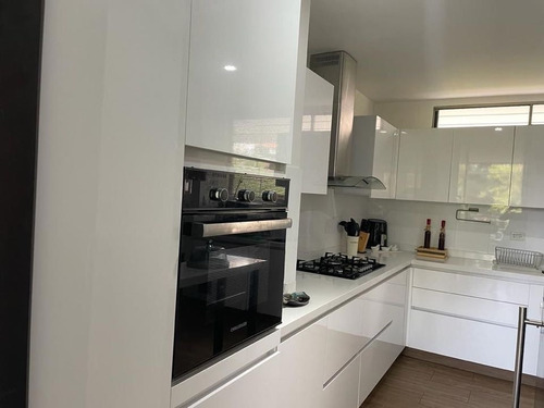 Imagen 12 de 29 de Se Vende Apartamento Duplex En Bosques Del Oeste (mm)
