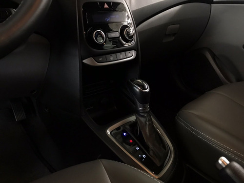 Imagem 8 de 12 de Hyundai Hb20 Premium Automático