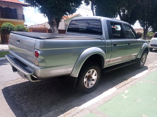 Mitsubishi L200 2.5 Sport Hpe Cab. Dupla 4x4 Aut. 4p