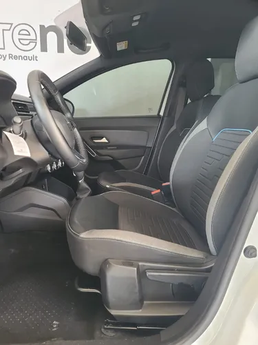 Renault Duster INTENS CVT