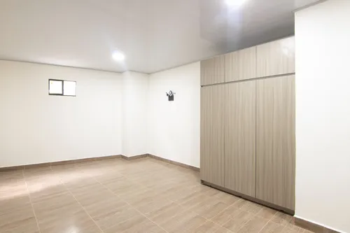 Edificio ( Local Y Apartamentos) En Venta