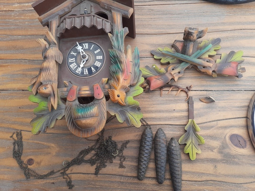 Imagen 1 de 10 de Jt Antiguo Reloj De Pared Cucu Aleman Raro Decorativo