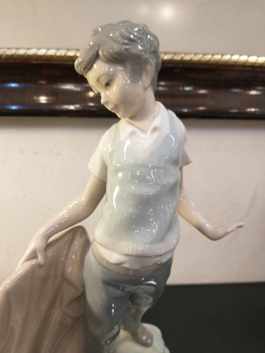 Imagen 3 de 10 de Antigua Estatuilla De Porcelana Española Nao