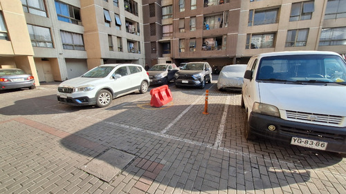 Venta Sin Com / Metro Hospitales / 2d-1b Estacionamiento