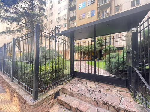 Venta - Departamento De Tres Dormitorios Con Balcón En Centro Río, Rosario