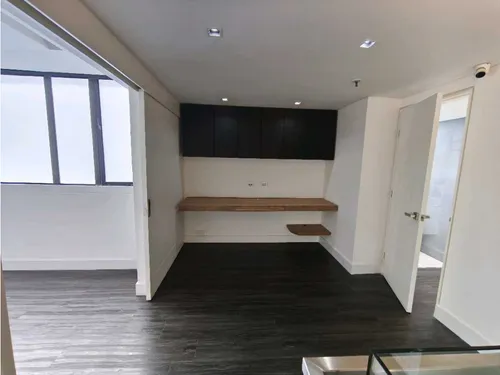 180m2 Apartamento En El Poblado