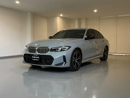 Bmw Serie 3 2023 4p 330e Sport Line Hibrido L4/2.0/t Aut