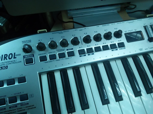 Imagen 3 de 7 de Edirol Pcr-a30 Audio Interface/midi Controller ( Dañado)