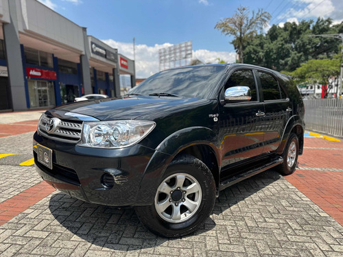 Toyota Fortuner 2.7l 4x4