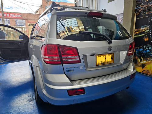 Dodge Journey 2.7 Sxt