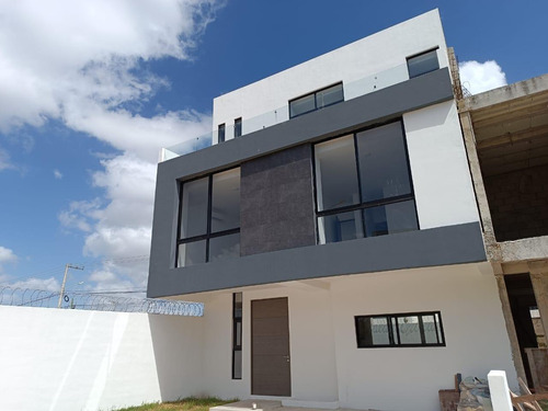 Casa En Condominio En Renta En Arbolada, Benito Juárez, Quintana Roo