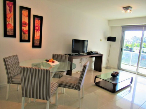 Alquiler Temporario De Apartamento De 1 Dormitorio Y Medio