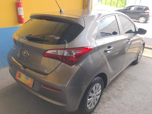 Imagem 5 de 14 de Hyundai Hb20 1.0 Comfort 12v Flex 4p Manual