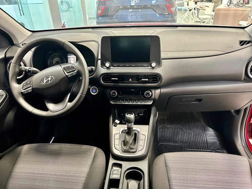 Imagen 14 de 21 de Hyundai Kona Hibrida Safe Y Limited 2023 / Oliva Automotores