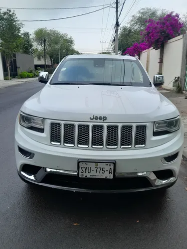Jeep Grand Cherokee 5.7 Summit 4x4 Mt