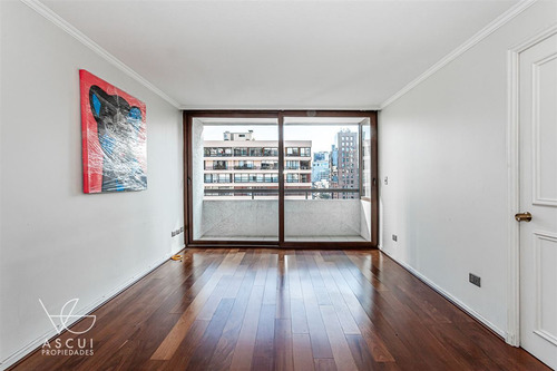 Departamento En Venta De 2 Dorm. En Las Condes