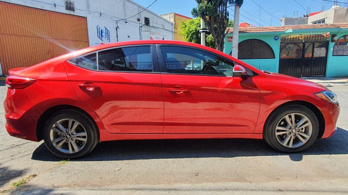 Imagen 8 de 15 de Hyundai Elantra 2017 - Xdkkxj