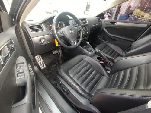 Volkswagen Vento 2.0 Sportline Tsi 200cv Dsg
