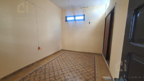 Local En Venta En Veracruz A 2 Cuadras Del Mercado Hidalgo, 2,706 M2 De Construccion