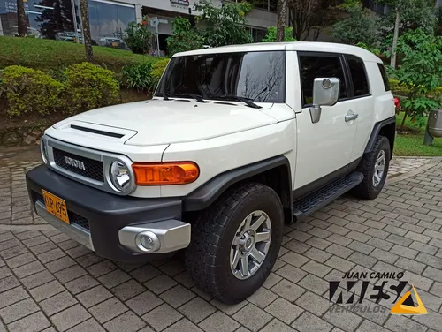 Toyota Fj Cruiser 2022 Automatico 4x4