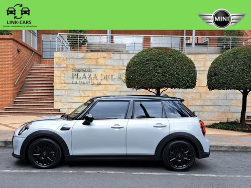 Mini Cooper 1.5 Clásico 5p.