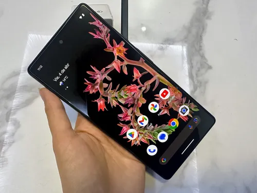Google Pixel 6 8/10 + Cargador De Carga Rapida (Usado)