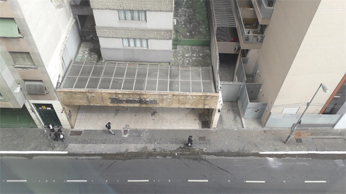 Imagem 9 de 23 de Apartamento Impecável A Venda! - Reo372346