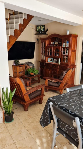 Imagen 9 de 21 de Casa De 4 Ambientes En Bella Vista