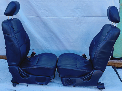 Par De Butaca Mitsubishi Pajero Tr4 (consultar Stock) (Usado)
