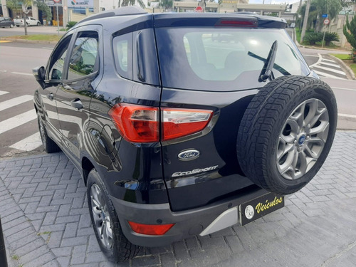 Imagem 4 de 8 de Ford Ecospot Preta