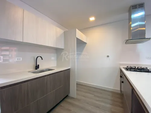 Apartamento En Venta En El Poblado. Cod V776055