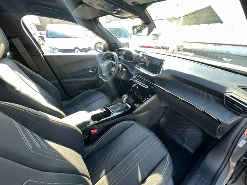 Peugeot 2008 1.0T Gt