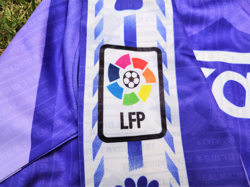 Jersey Real Madrid Retro Visita Morada 96 Merengues