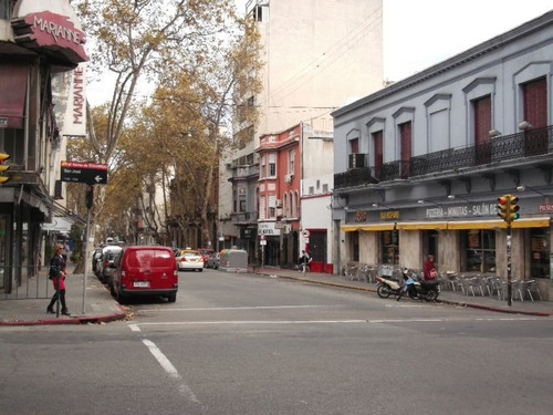 Venta Local Comercial Próximo A Plaza Entrevero