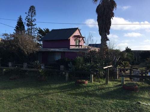 Gran Casa Valizas. 6 Ambien, 10 Personas, 2 Baños. Barbacoa