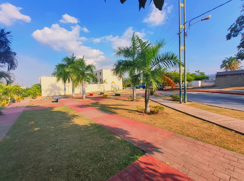 Imagen 25 de 30 de Venta De Casa Amoblada En Camino De Tarabana Cabudare Lara Townhouse 0424-5935697 Reinaldo Azcunes #23-24034 Rja