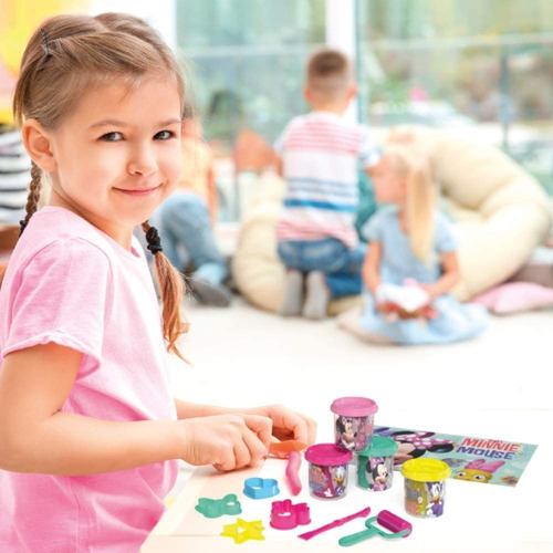 Imagen 6 de 7 de Maletín De Juegos Minnie Mouse Con Plastilina Y Accesorios