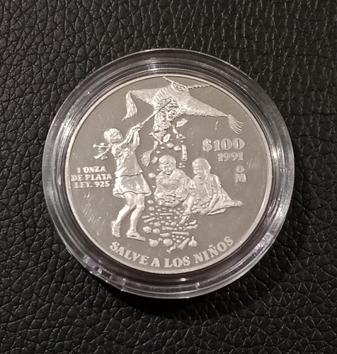 Moneda De 100 Pesos, 1 Onza De Plata Salve A Los Niños (Usado)